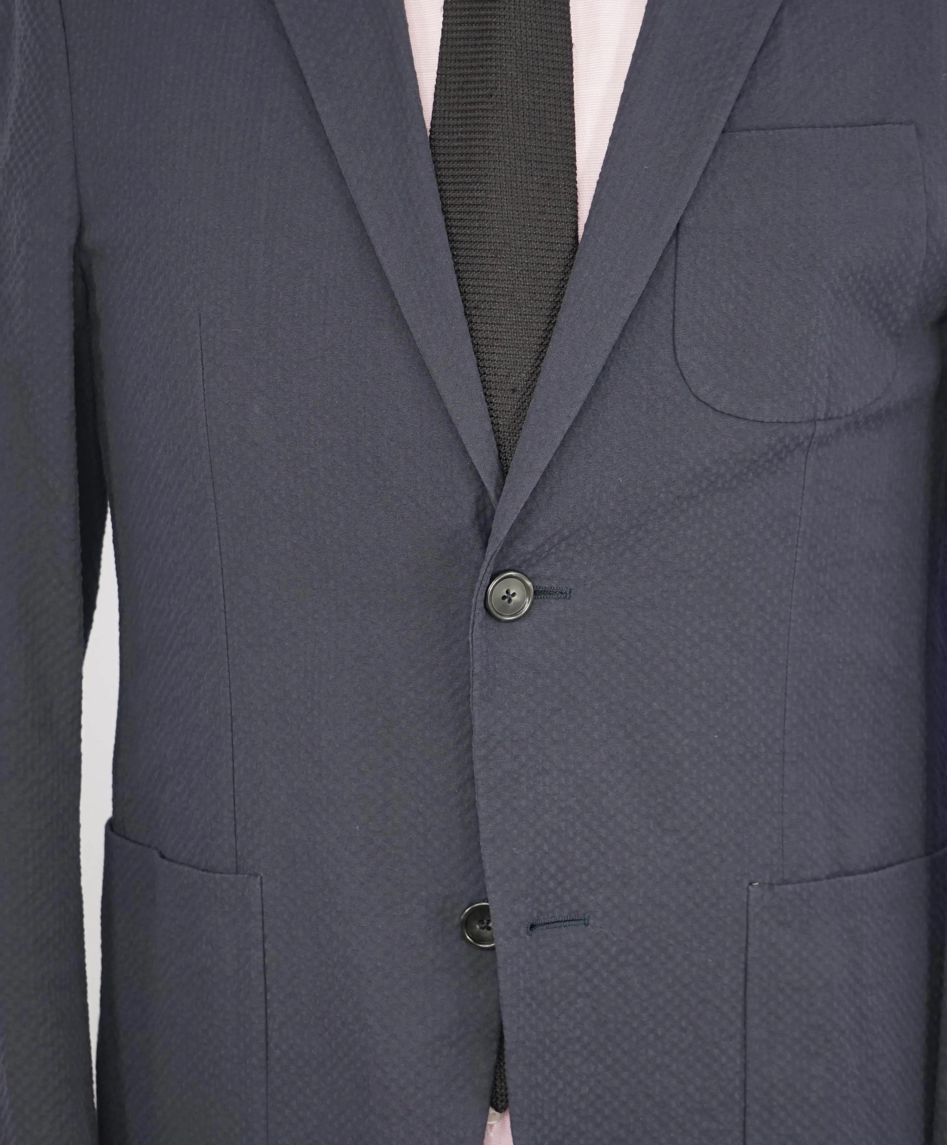 $1,095 Z ZEGNA - *SEERSUCKER* Navy Blue Light Stretch Performance Blazer - 38R