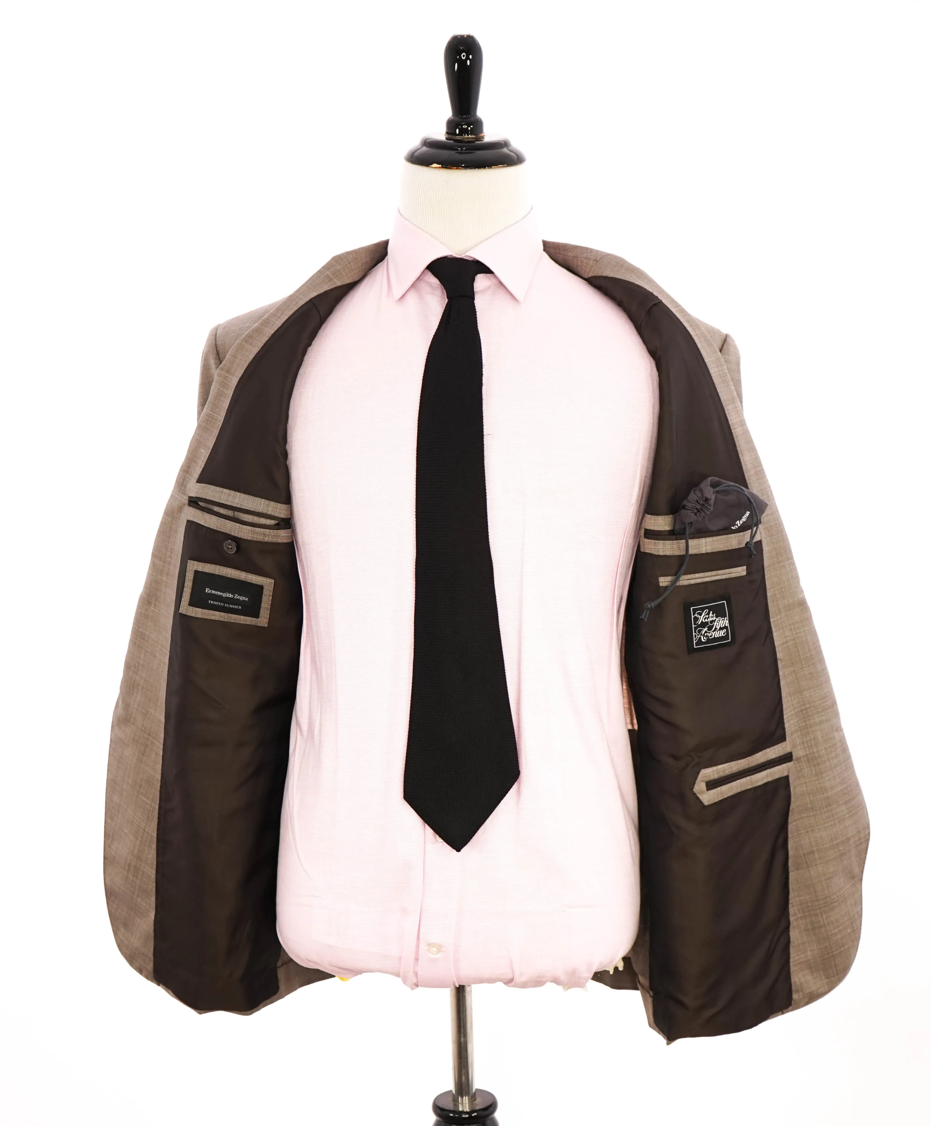 $3,290 ERMENEGILDO ZEGNA- “TORFEO SUMMER” Taupe W/SLK/L Blazer- 48R