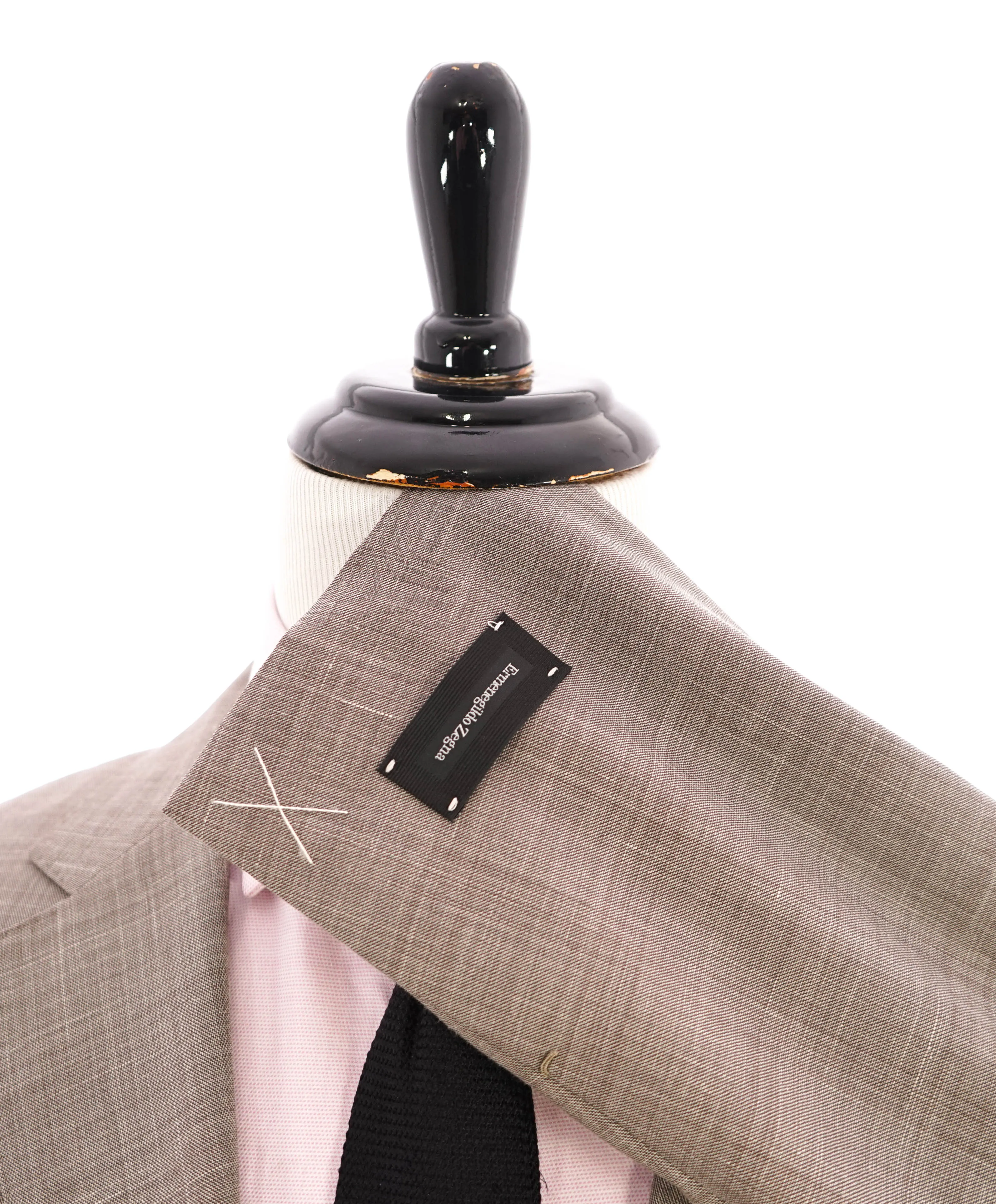 $3,290 ERMENEGILDO ZEGNA- “TORFEO SUMMER” Taupe W/SLK/L Blazer- 48R