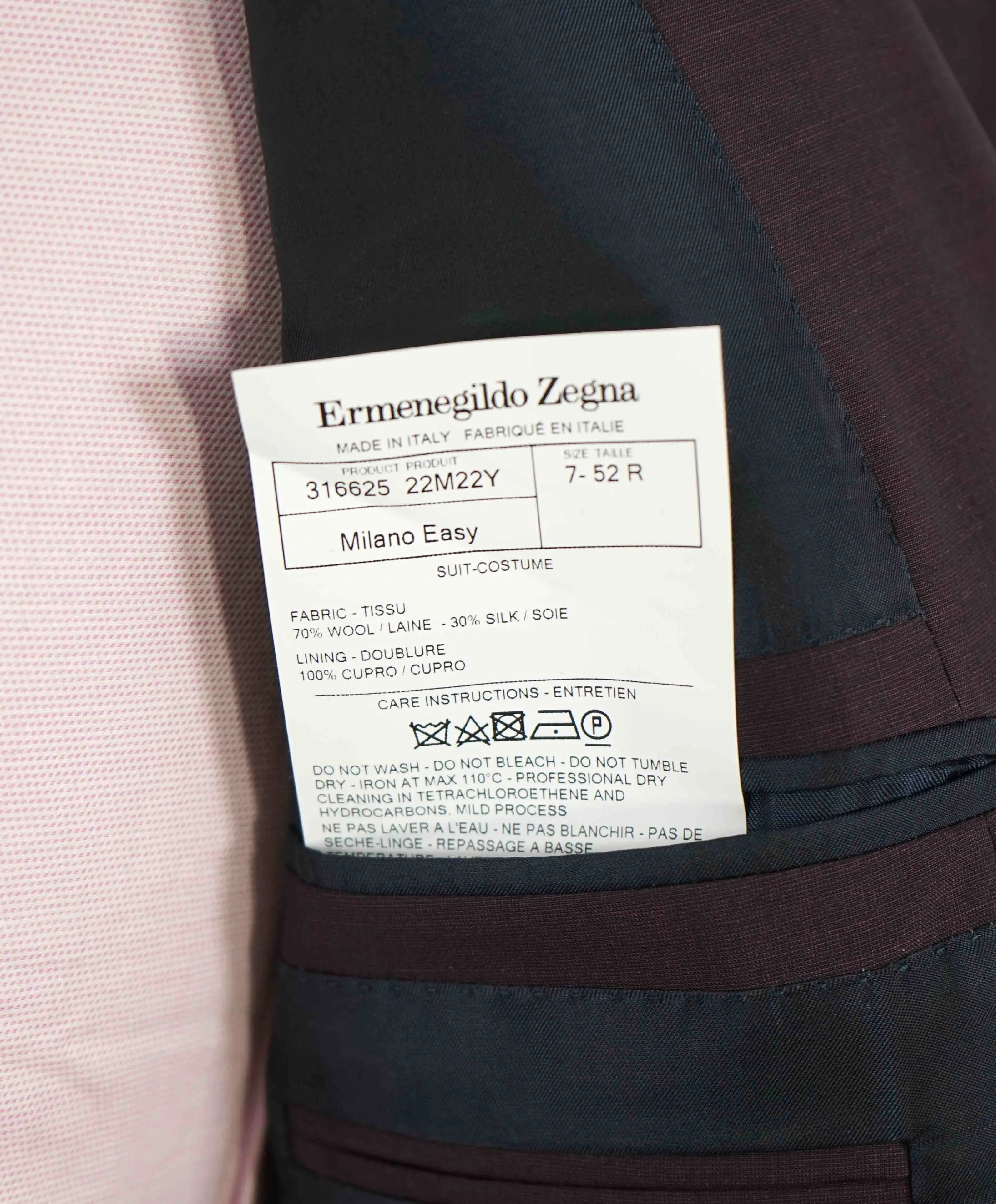 $3,295 ERMENEGILDO ZEGNA -“LEGGERISSIMO" SILK BURGUNDY Red Blazer - 42R