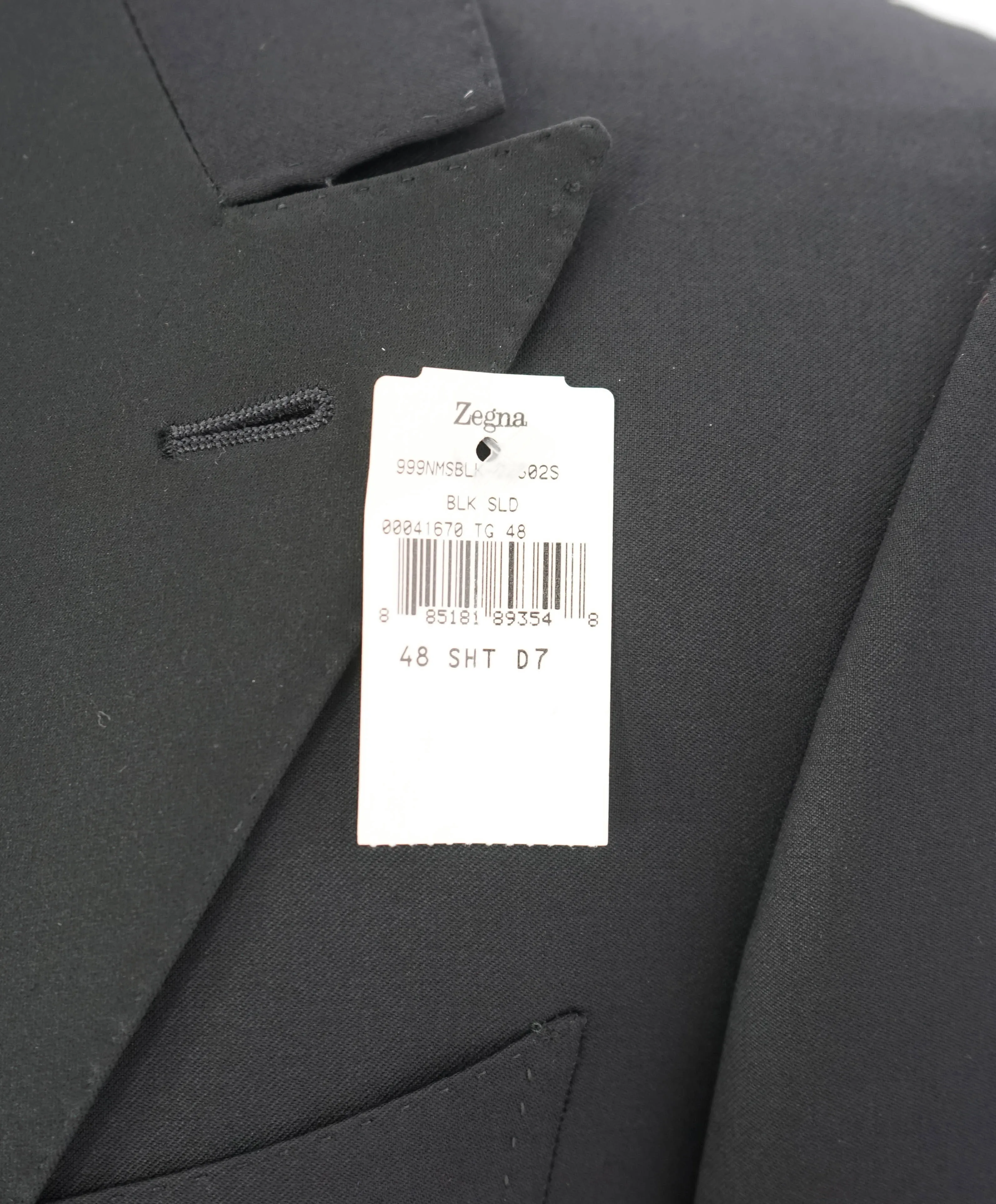 $3,995 ERMENEGILDO ZEGNA - PEAK LAPEL Tuxedo Black 2-Piece - 38S