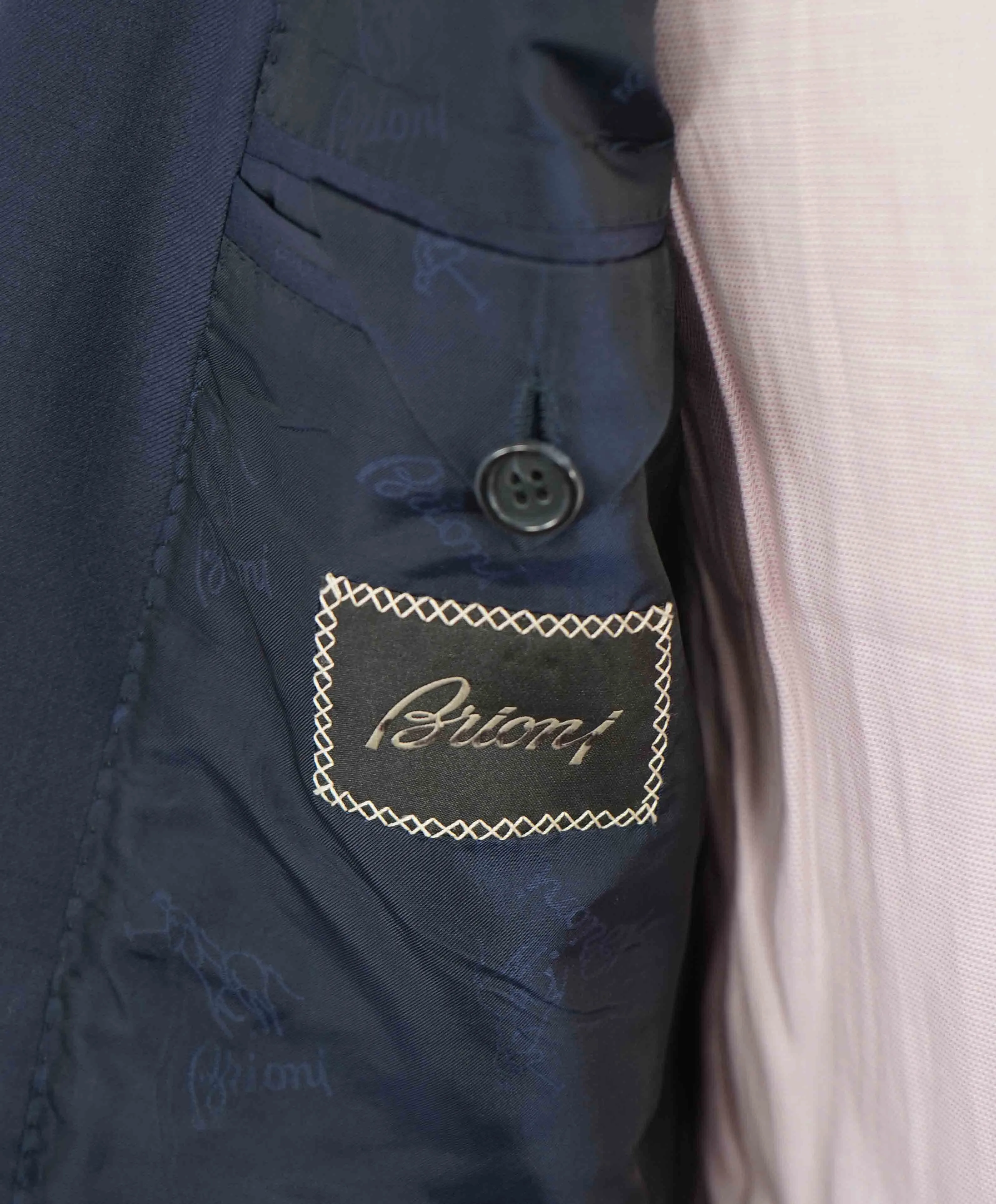 $4,800 BRIONI - NAVY 2-Button *CLOSET STAPLE* Hand Made Italy Blazer- 40S US