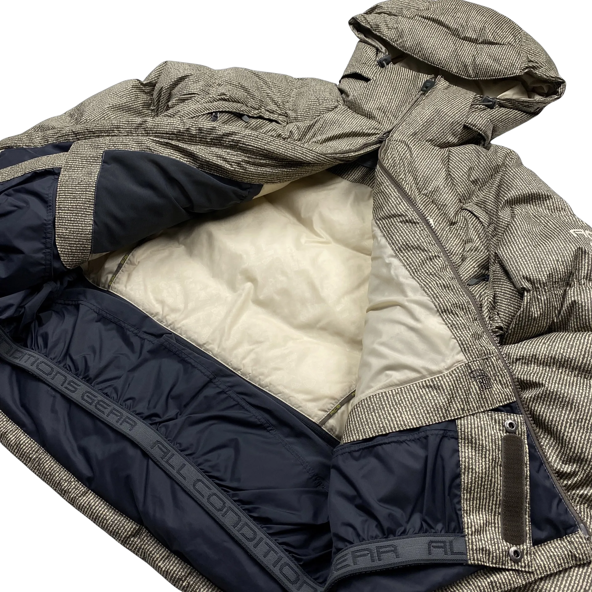 ACG Beige Patterned Puffer Jacket - Large