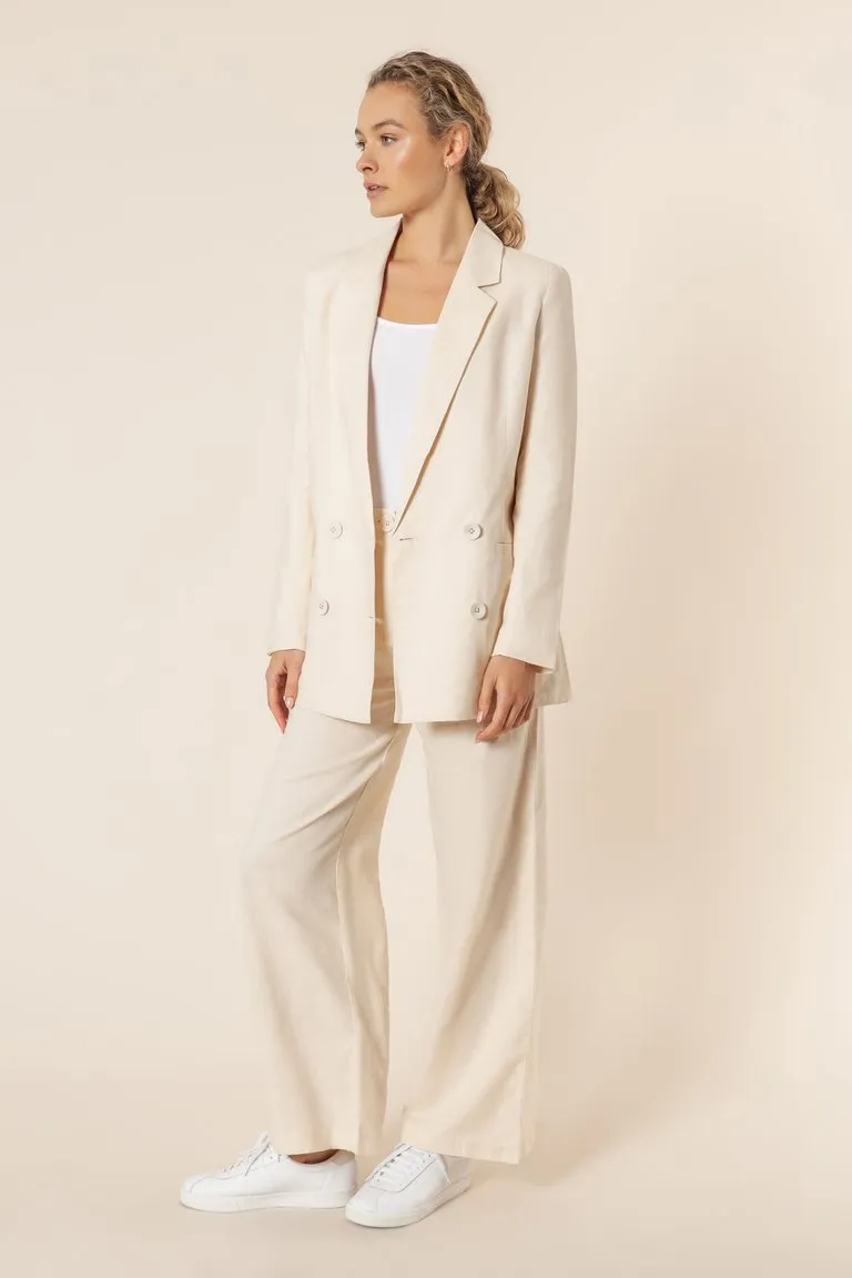 Alba Linen Blazer- Almond