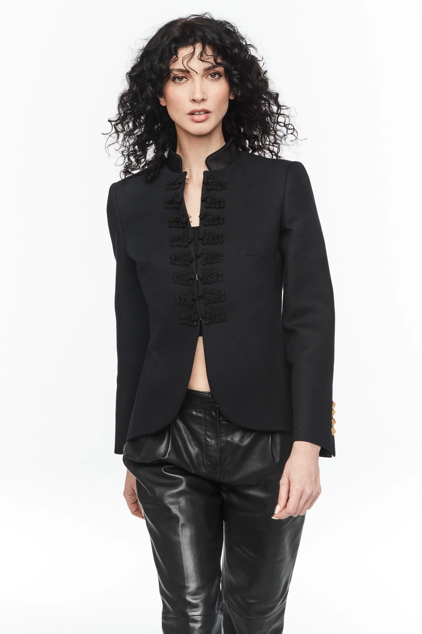 BLAZER ENTALLADA BORDADO JASPER