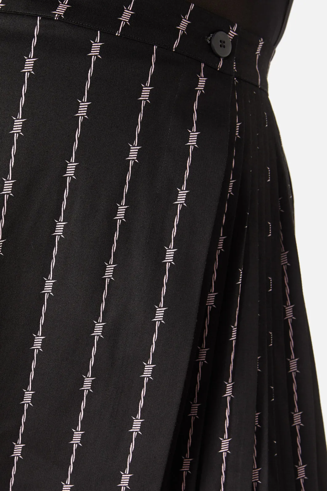 Curve Barbed Wire Pleated Slider Skirt