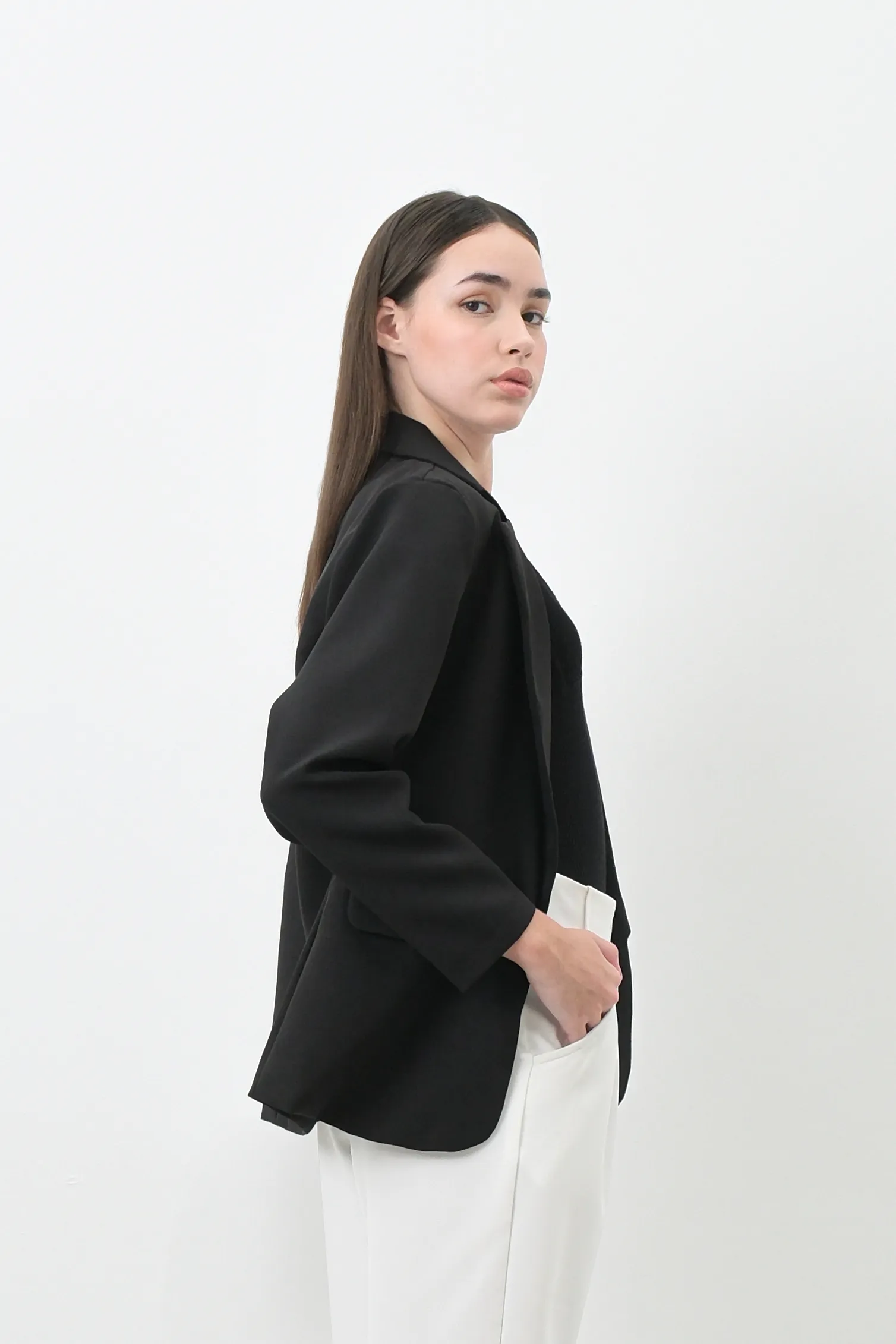 Dagna Blazer