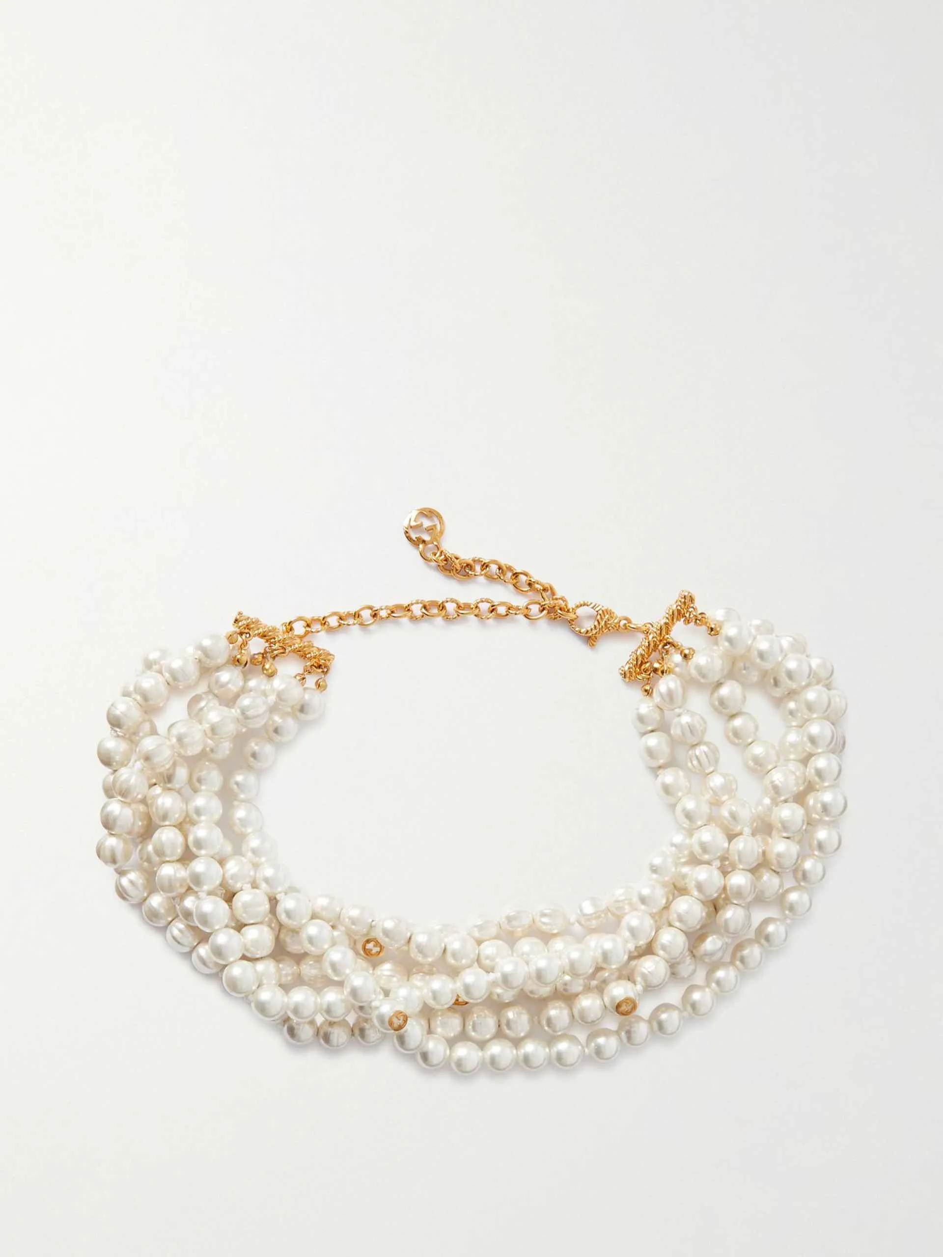 Faux pearl choker