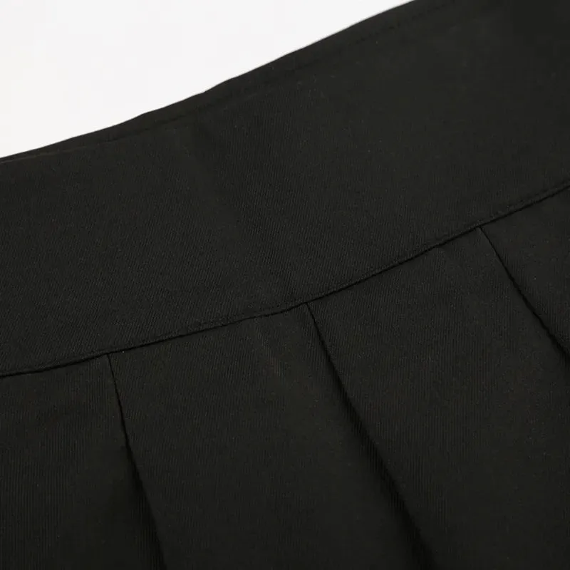 Gothic Black Low Waist Rivet  Pleated Skirt