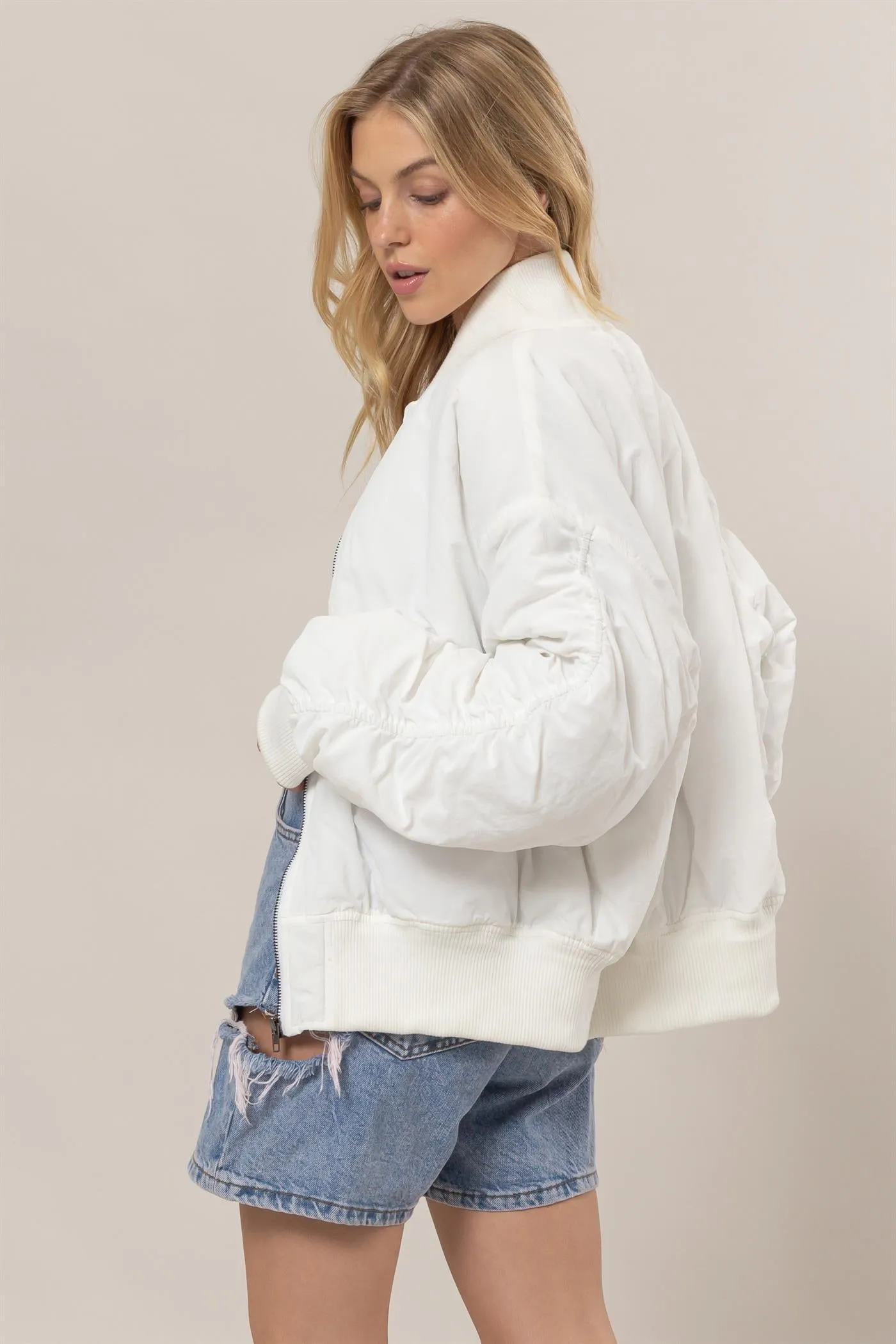 HF24E736-Oversized Bomber Puffer Jacket