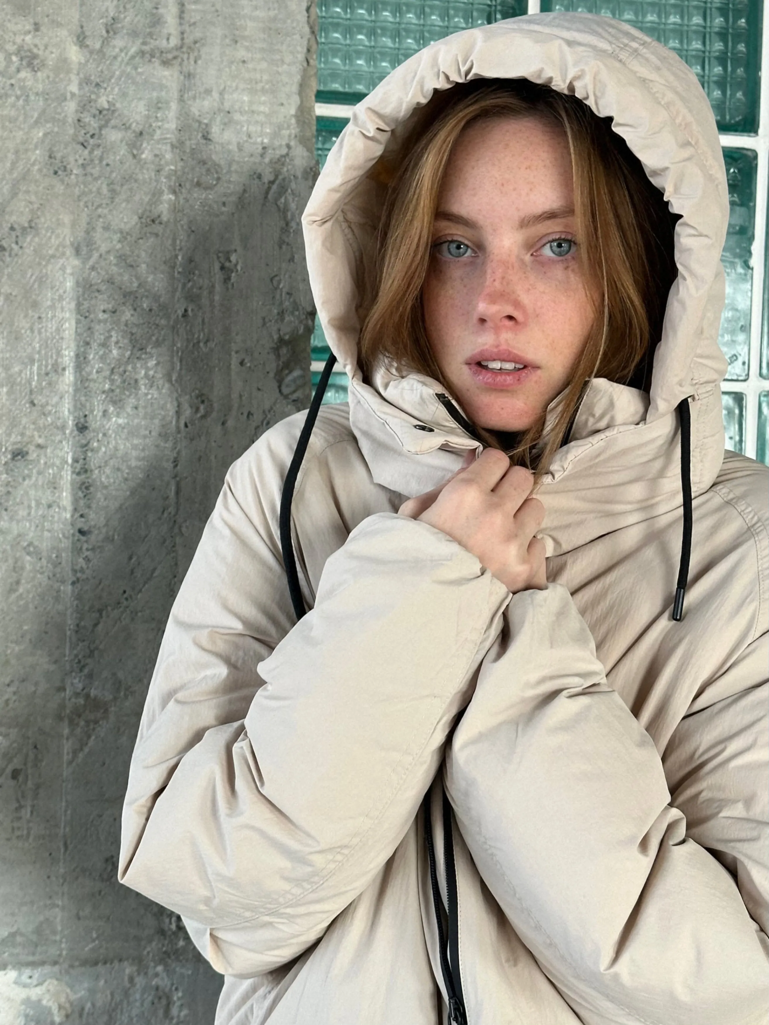 Hooded puffer jacket