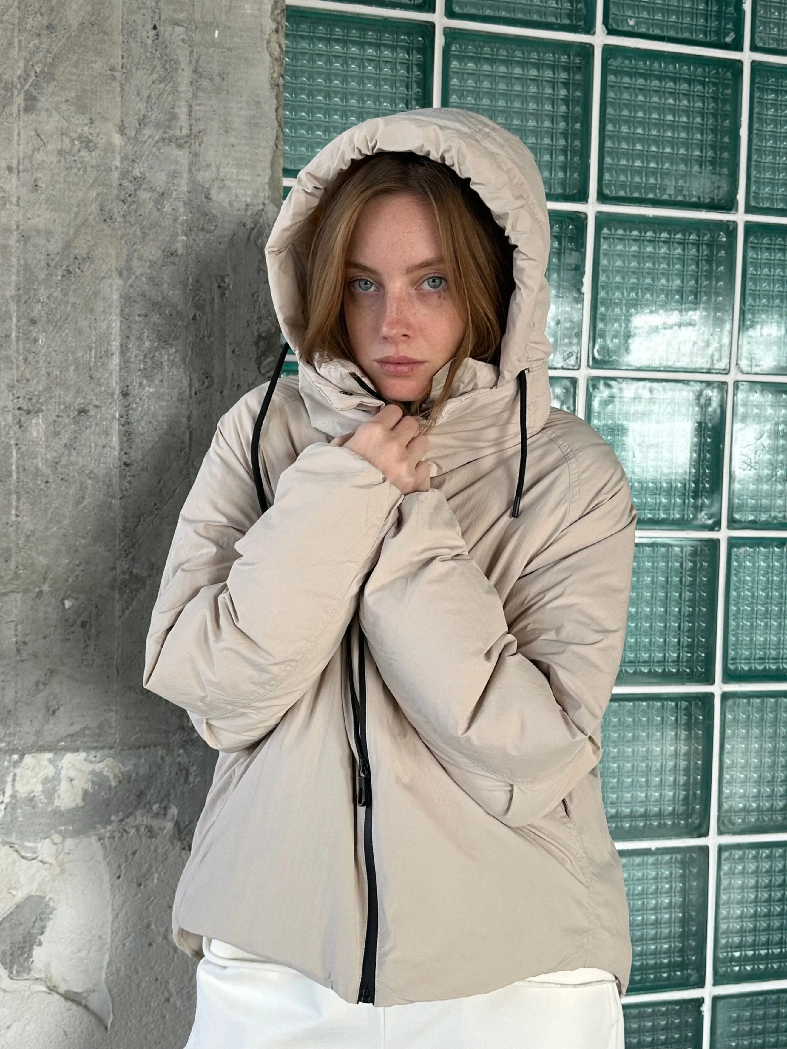 Hooded puffer jacket