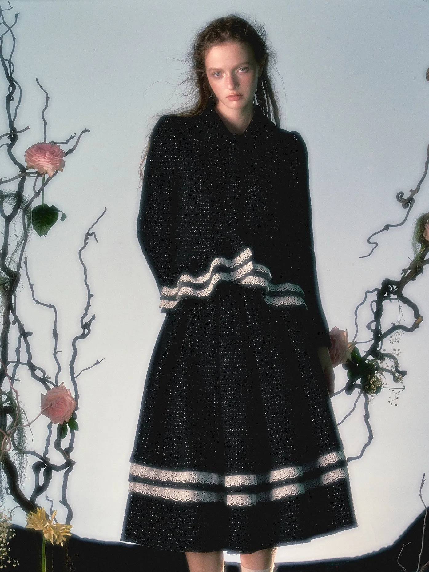 Irregular Lace Hem Jacket ＆ Flare Pleated Skirt