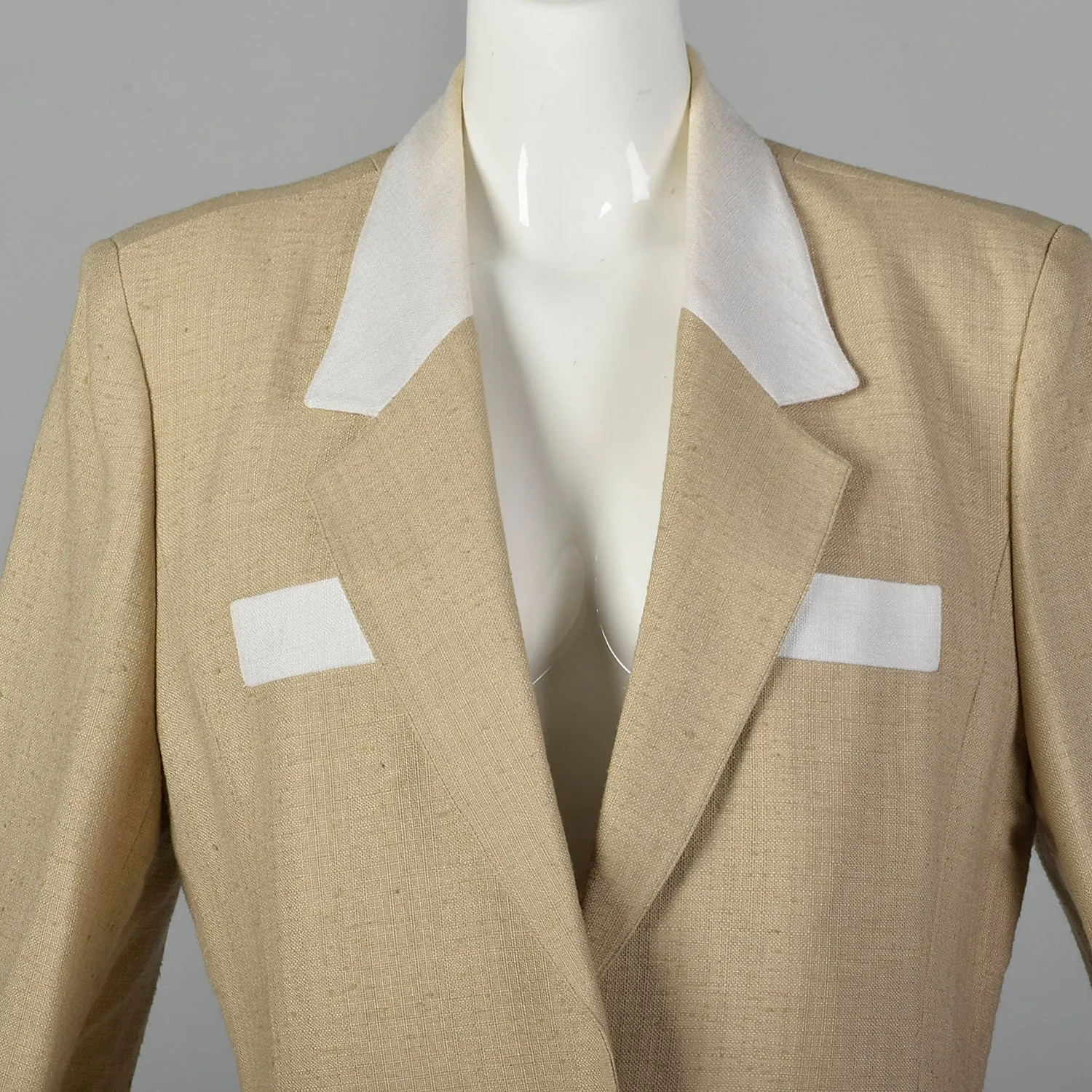 Large Hermés 1970s Tan Blazer
