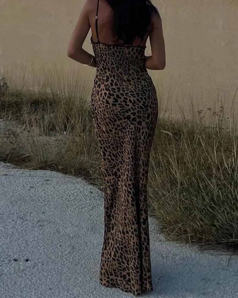 Leopard-Print Dress With A Bare Back