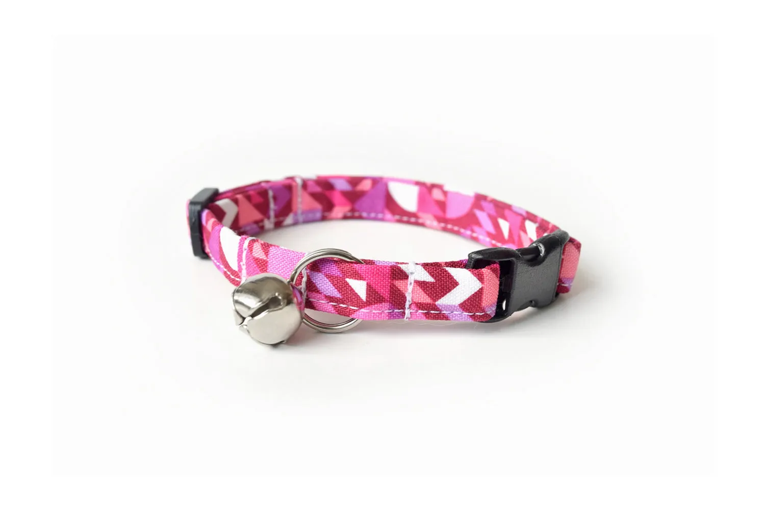 Magenta Pink Geometric Shapes Cat Collar