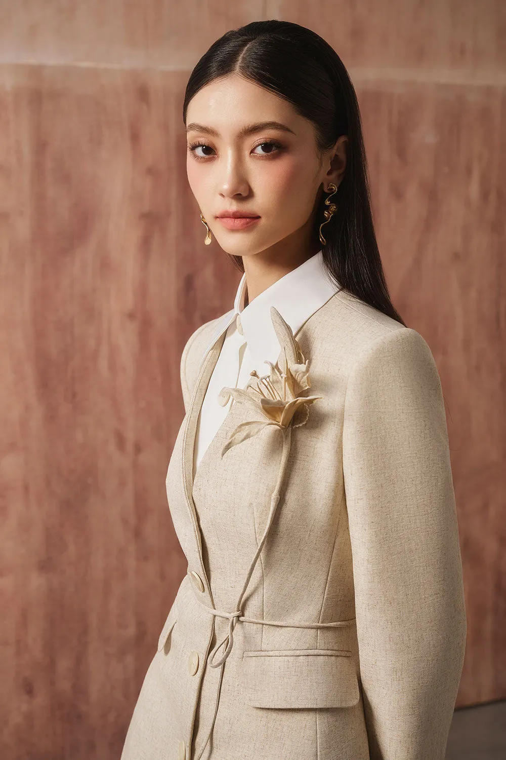 Monki Peplum V-Neck Linen Cotton Blazer
