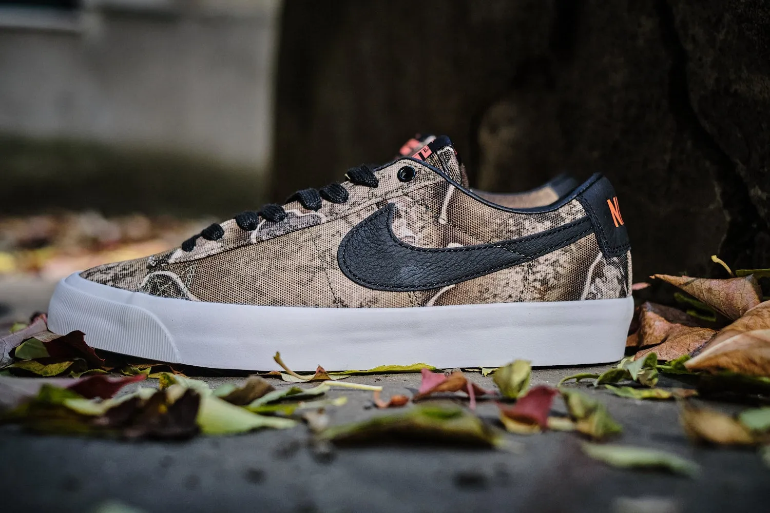 Nike SB Zoom Blazer Low Pro GT Premium Herren Skate Schuh