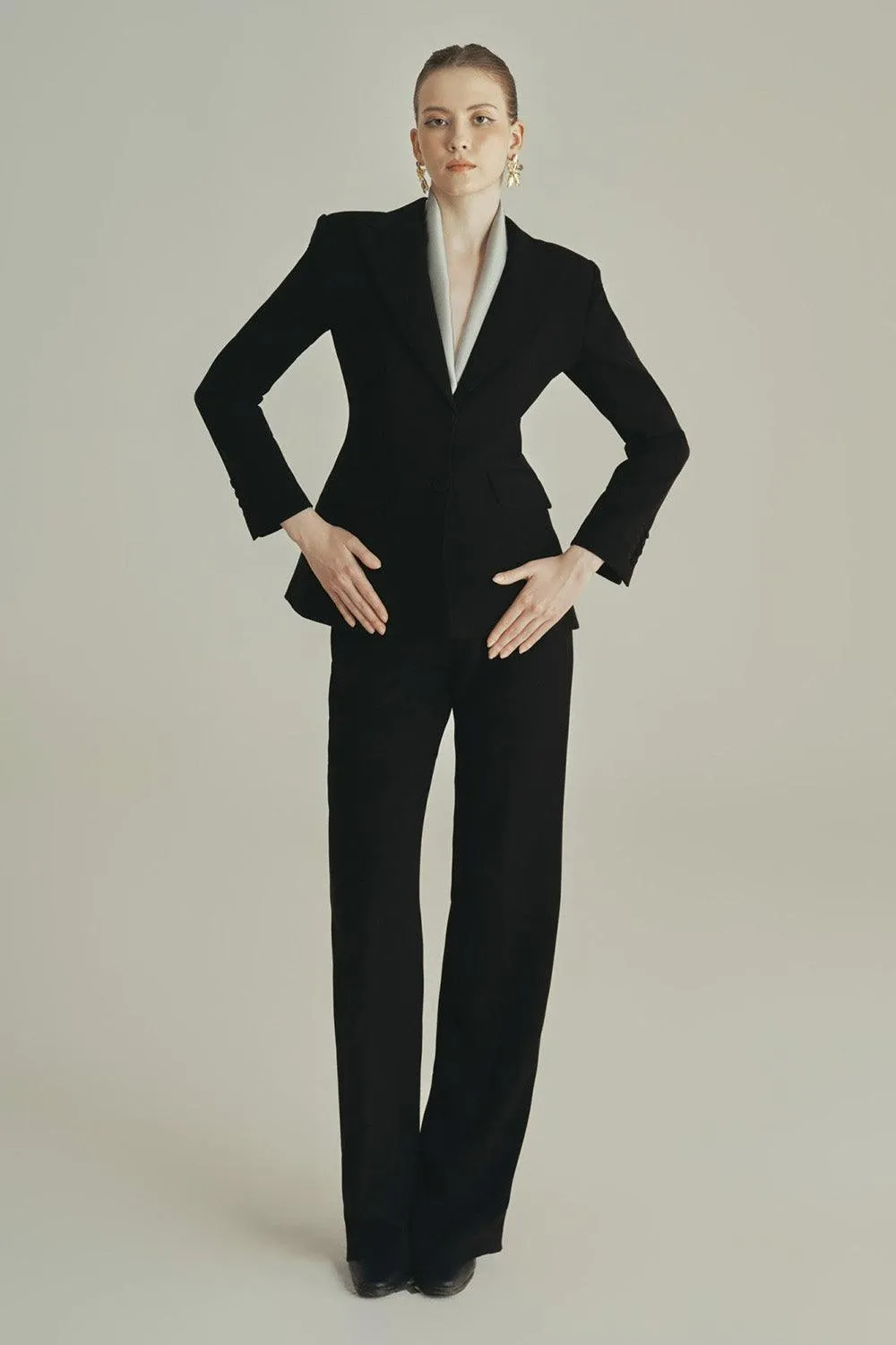 Noir A-line Long Sleeved Poly Silk Blazer