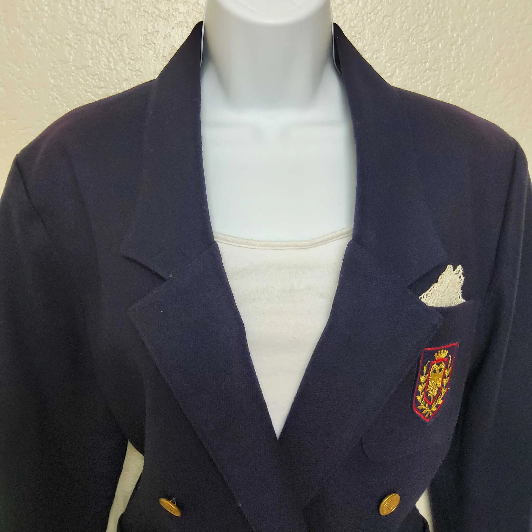 Pepper Tree Purple Blazer with Emblazoned Crest, Women's Size 10