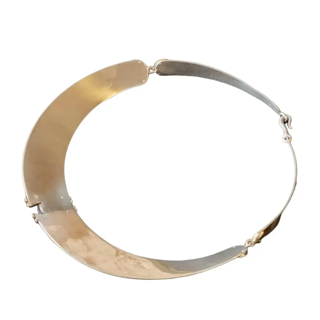 Puig Doria Barcelona 925 silver choker, give iconic jewelry.