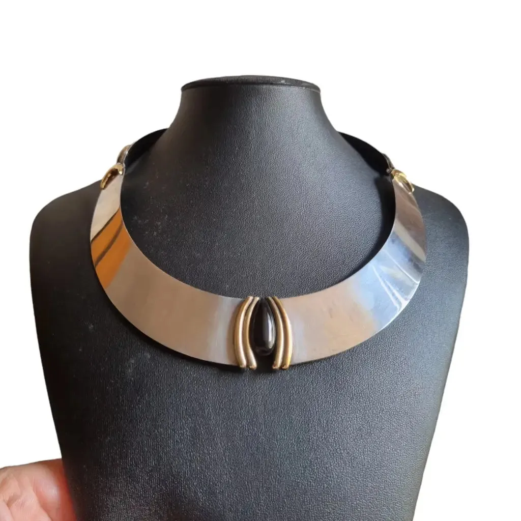 Puig Doria Barcelona 925 silver choker, give iconic jewelry.