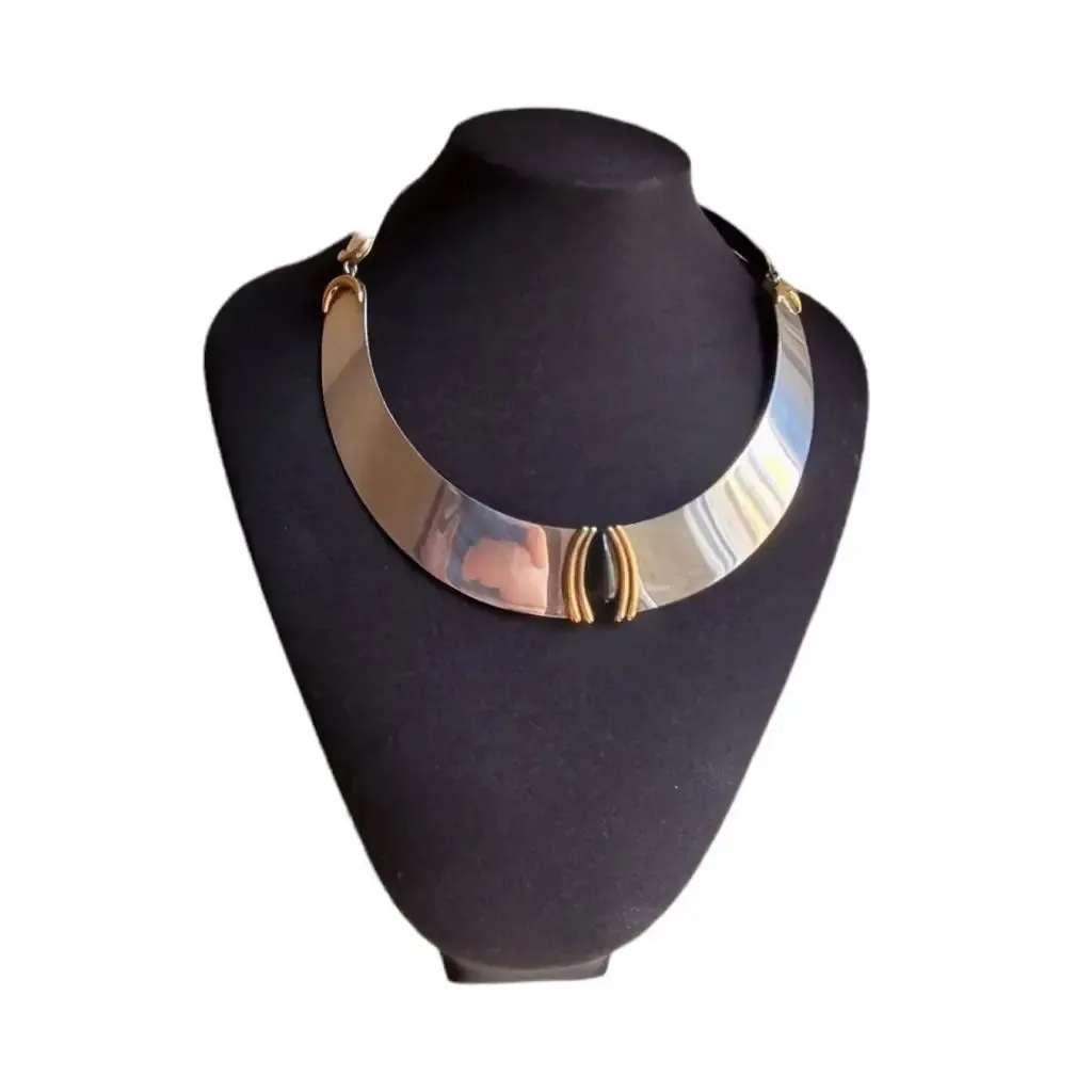 Puig Doria Barcelona 925 silver choker, give iconic jewelry.