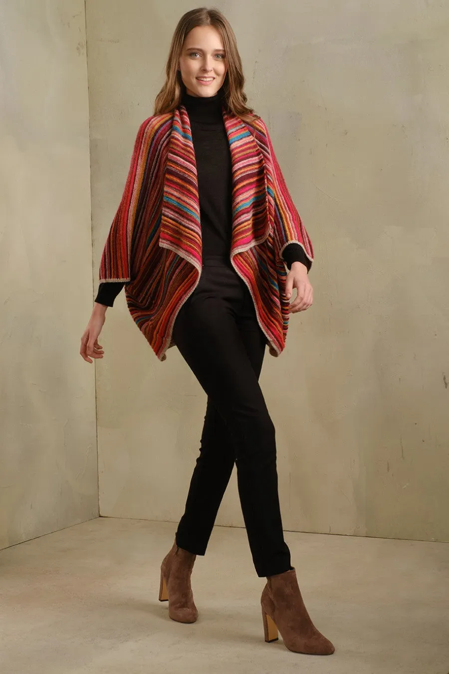 Random Cape Baby Alpaca Color Burgundy