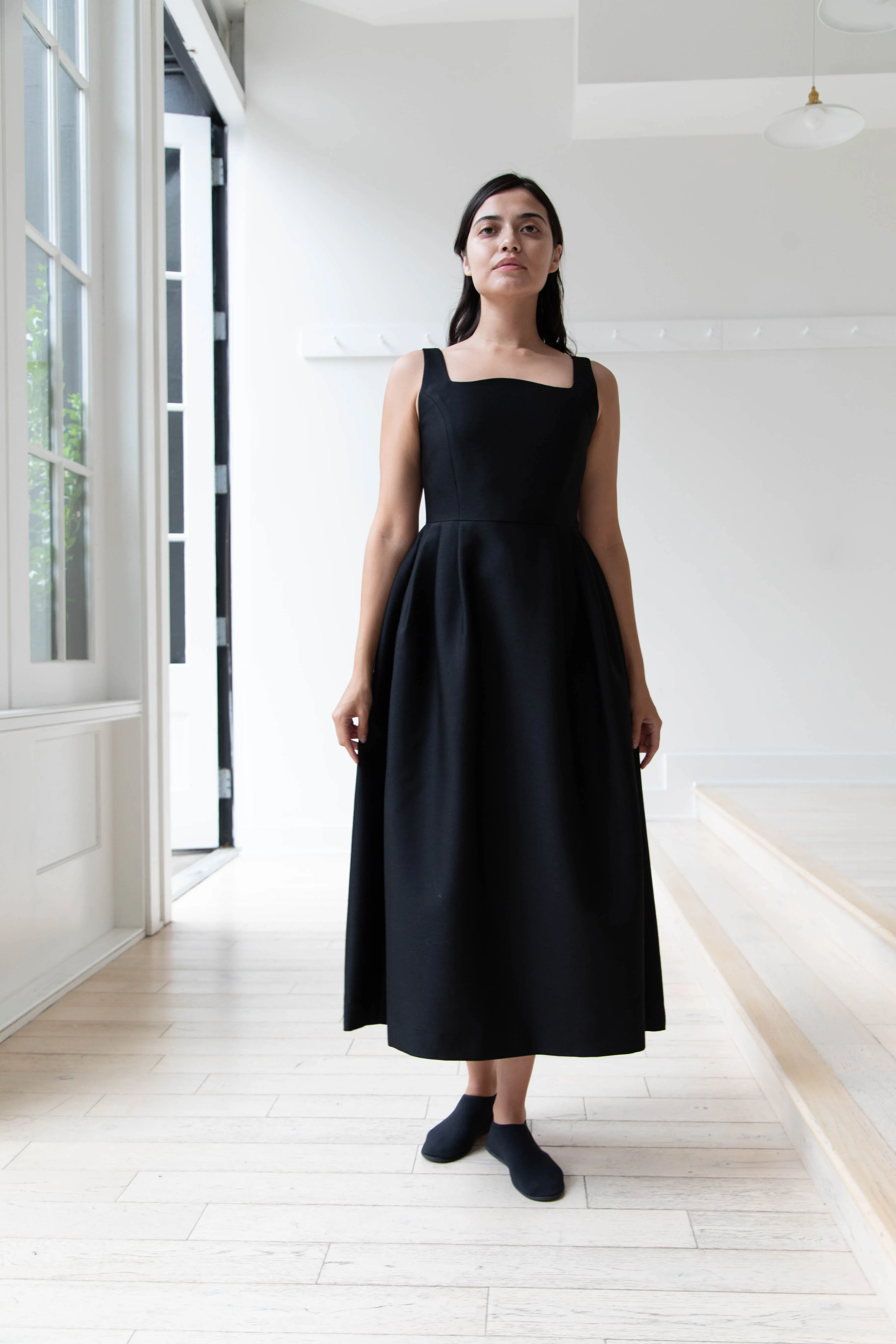 Sandbeige | Hepburn Dress in Black