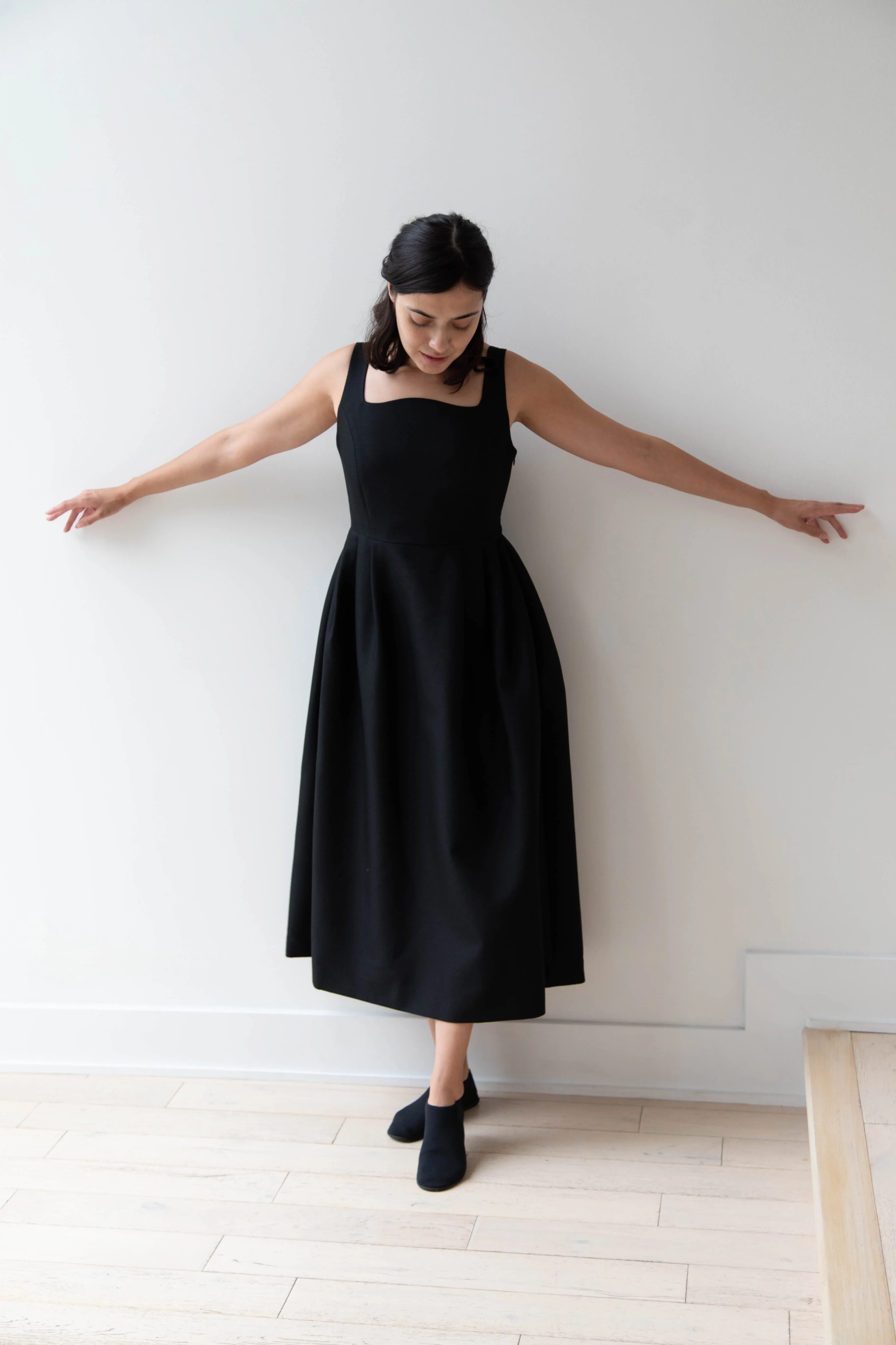 Sandbeige | Hepburn Dress in Black