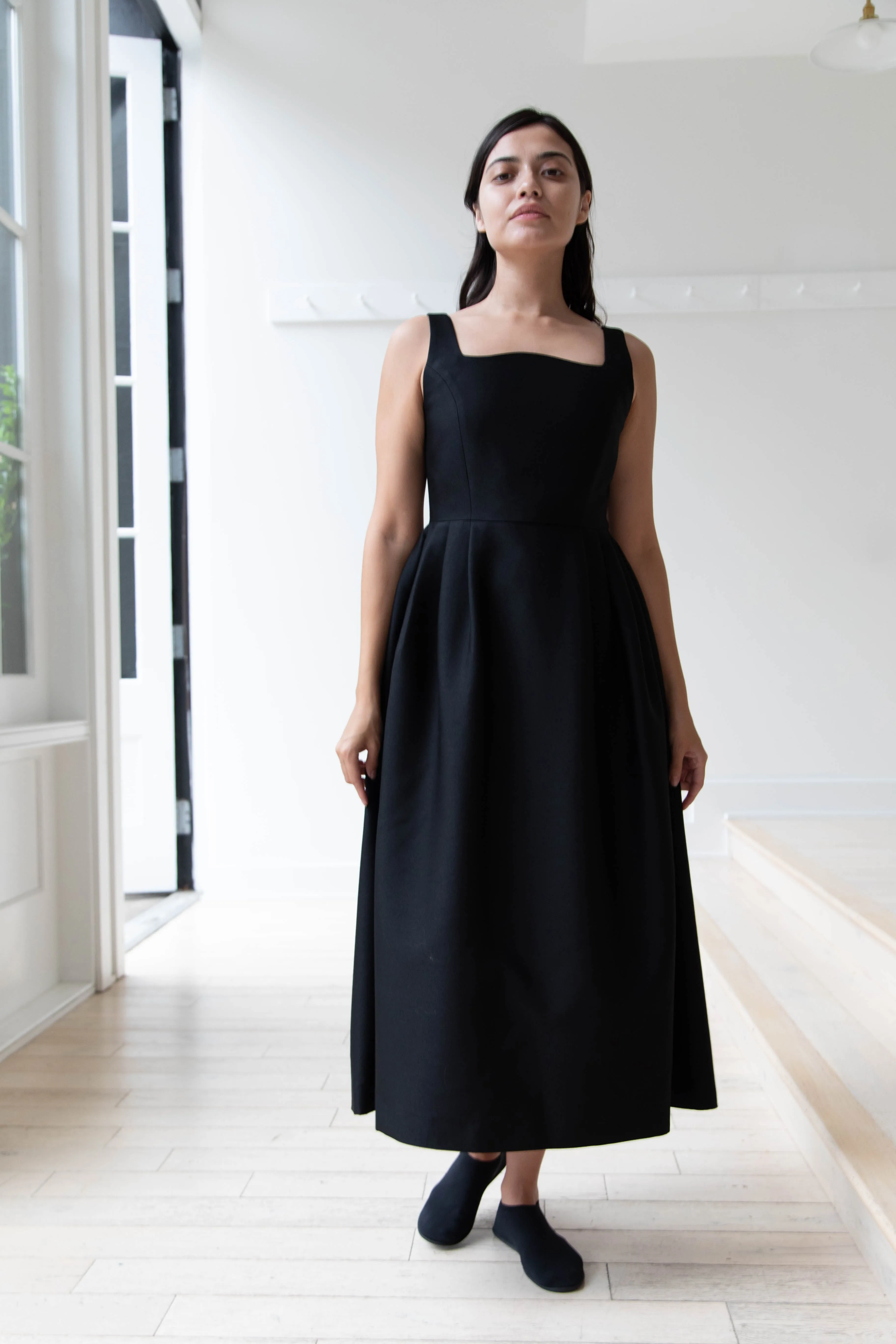 Sandbeige | Hepburn Dress in Black