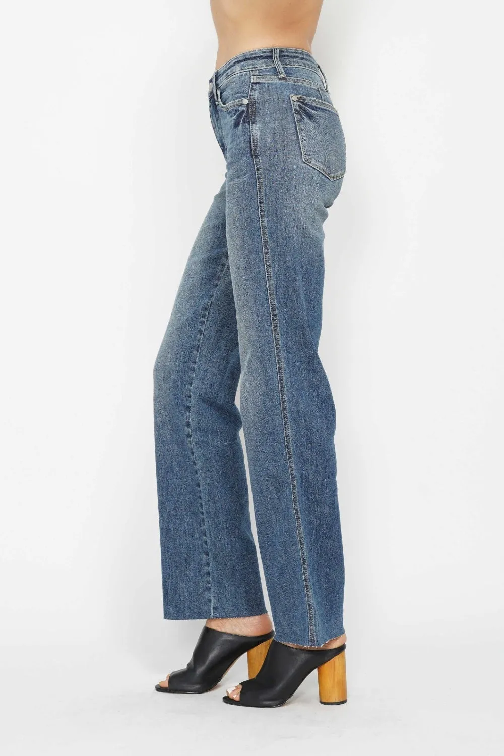 Sleek Confidence: Judy Blue Tummy Control Straight Jeans
