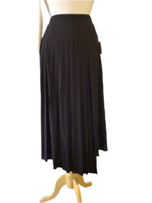 Slinky Pleated Skirt 775