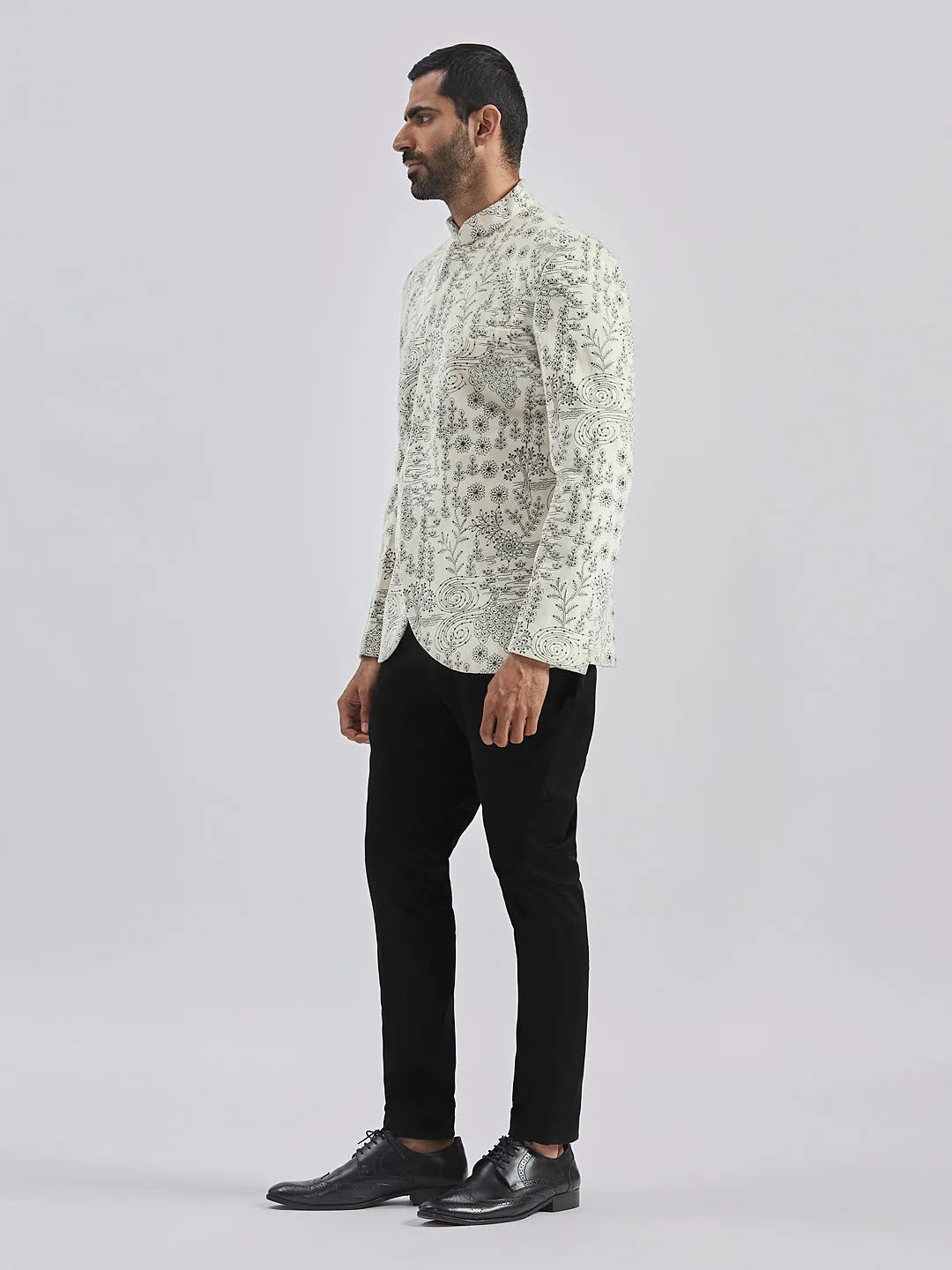 Vastramay Men's Velvet Embroidered Sequined Bandhgala Jodhpuri With Pant Style Pyjama
