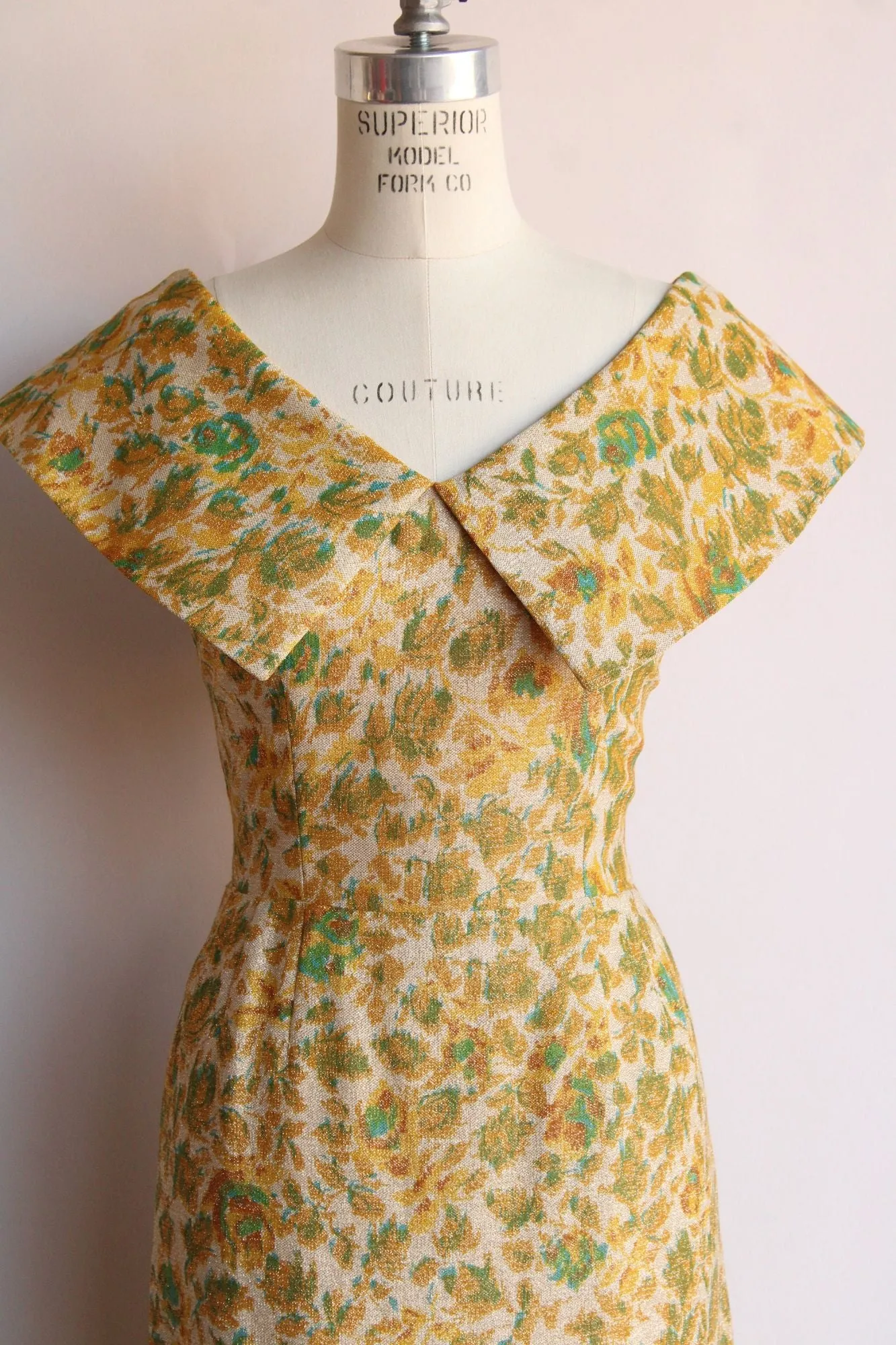 Vintage 1950s Gold Sparkly Wiggle Dress