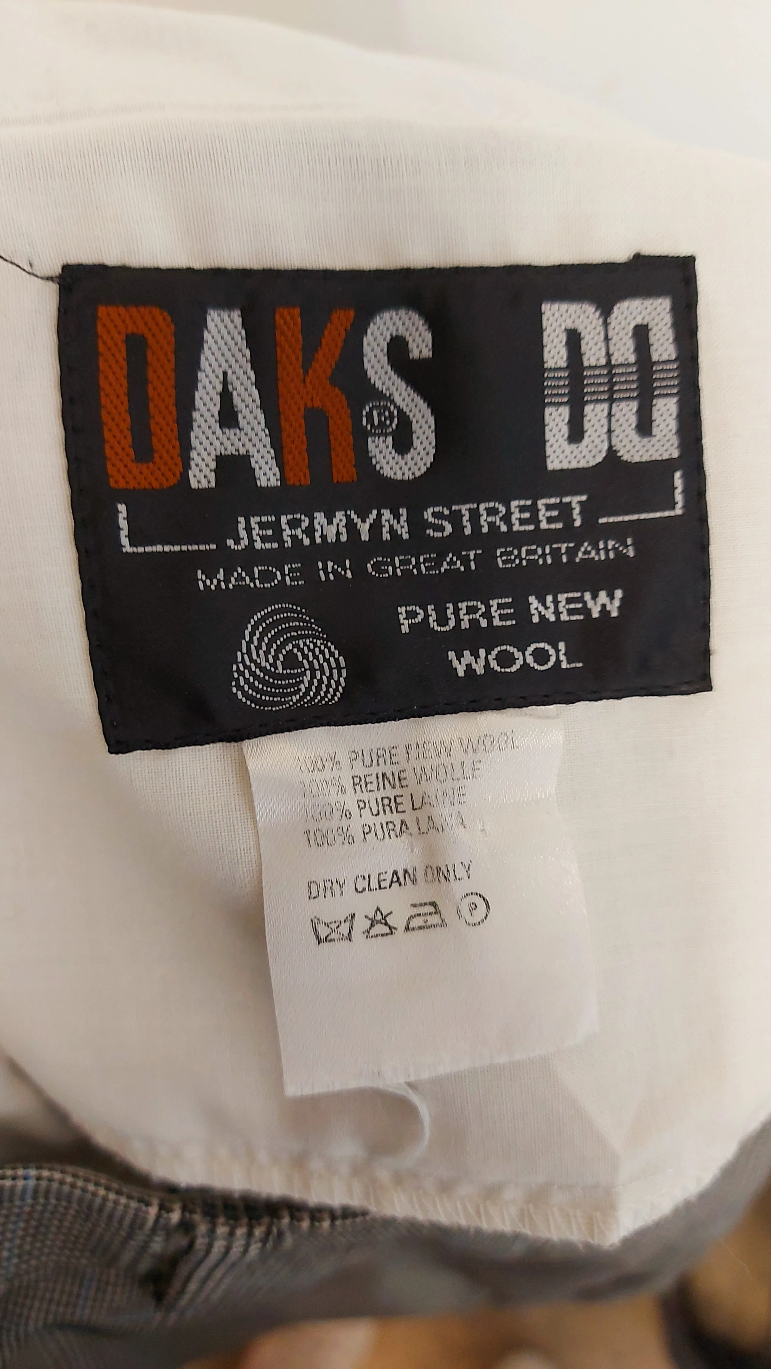 Vintage DAKS Jermyn Street Glen Check Two Piece Suit  48"