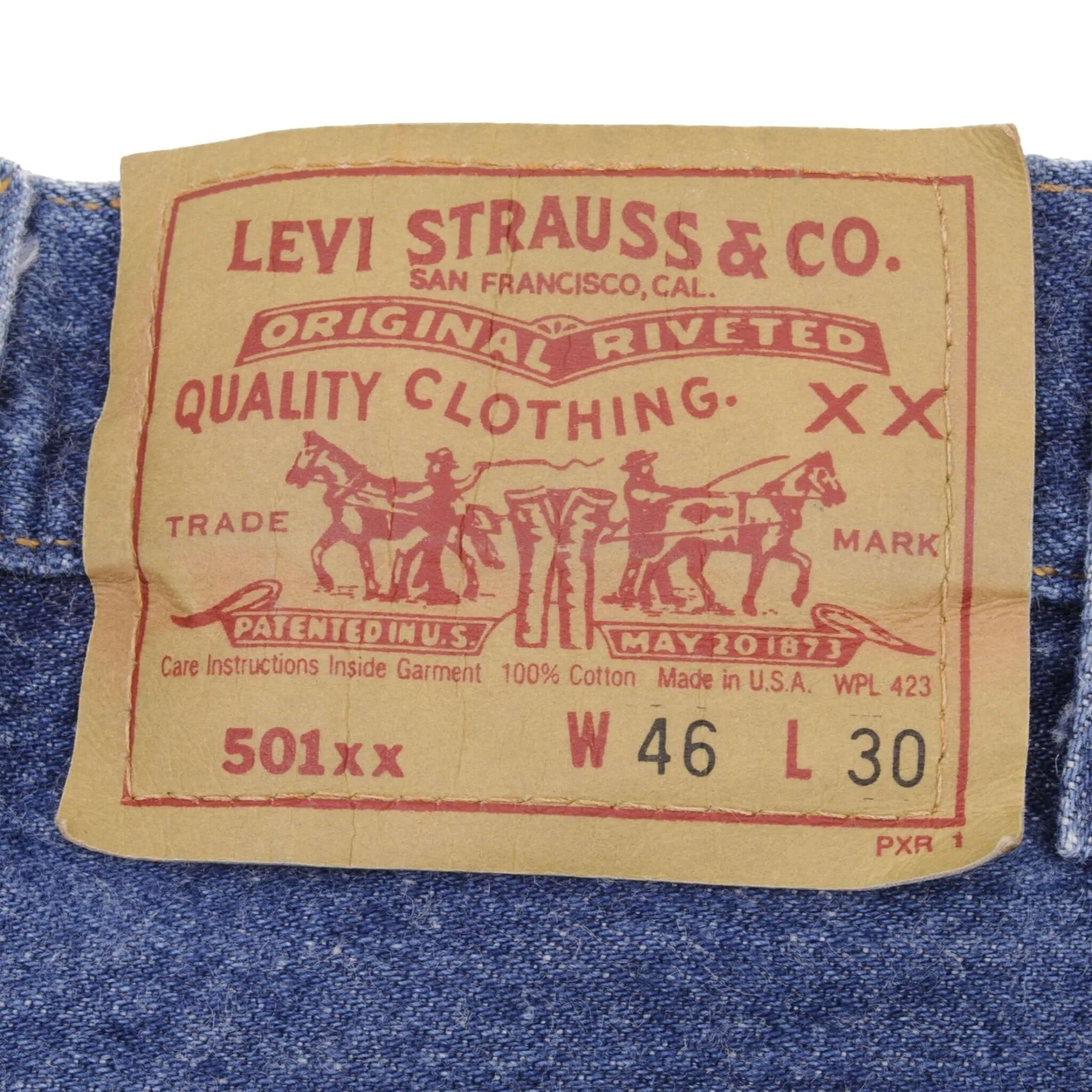 VINTAGE LEVIS 501 DISPLAY JEANS INDIGO 1980S SIZE W43 L29 MADE IN USA