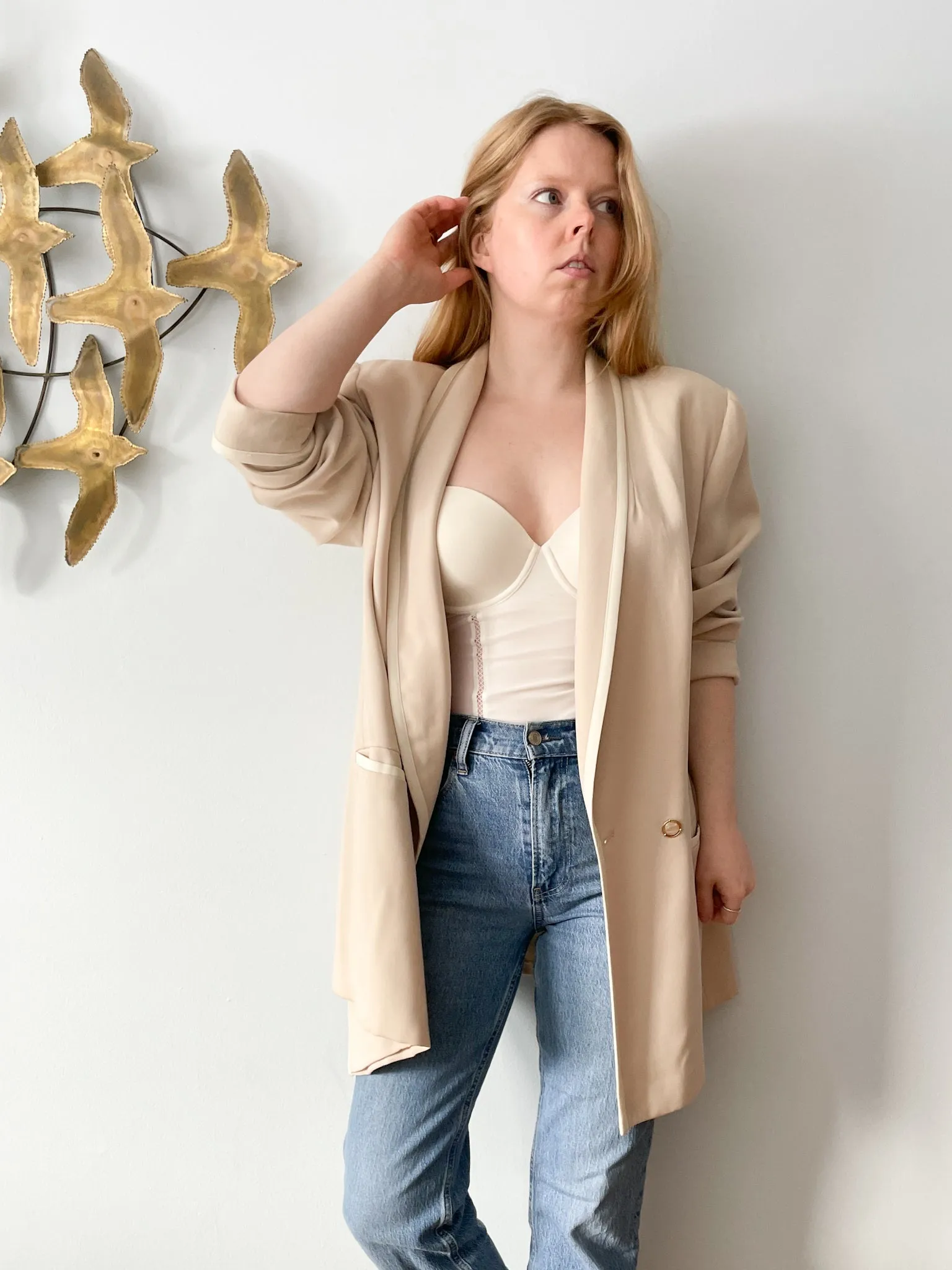Vintage Peter Nygard 100% Wool Long Beige Blazer  - Size 16
