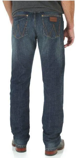 WRANGLER MENS RETRO SLIM FIT STRAIGHT LEG JEAN IN BOZEMAN WLT88BZ