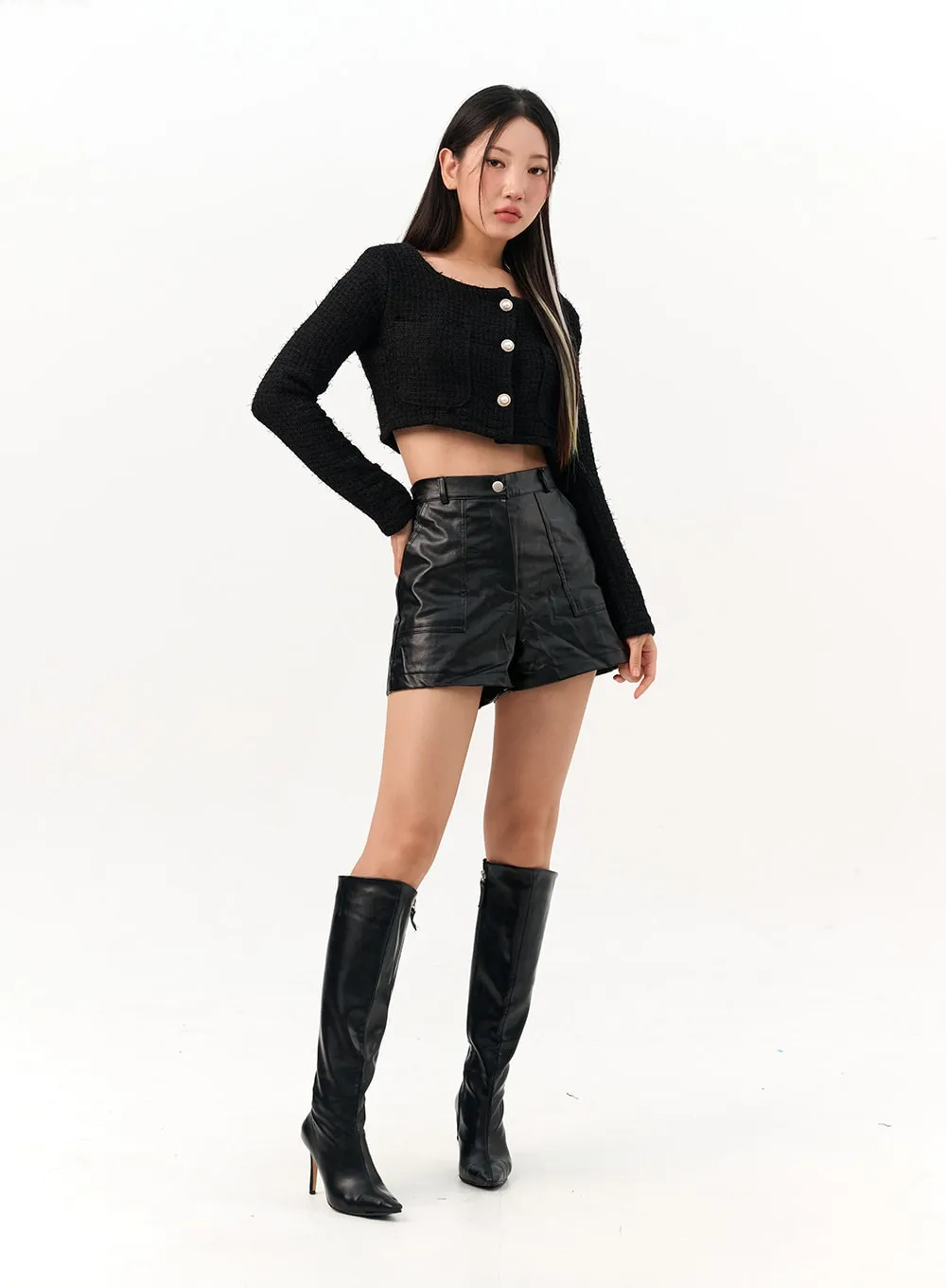 Wrinkled Faux Leather Shorts IO317