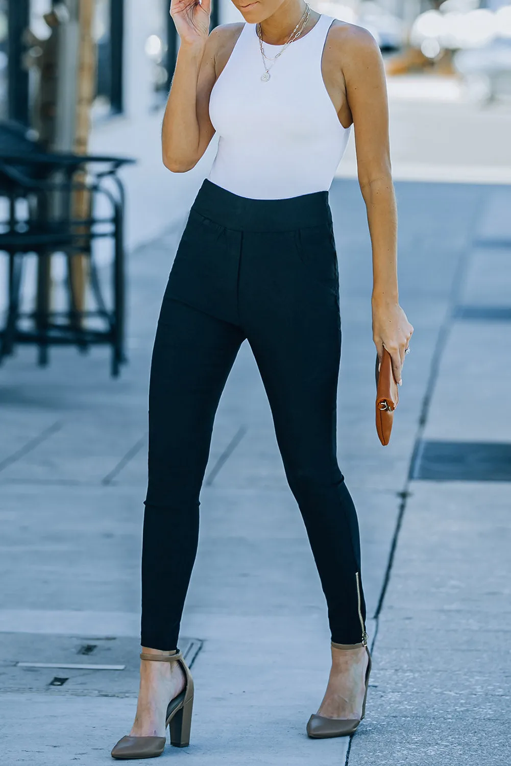 Zoe Ankle Zipper Skinny Pants in Black